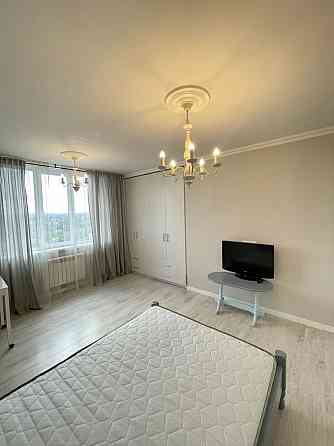 Продаж 1-к вул. Завальна 10-Б ЖК Статус Град, метро Осокорки 4 хвилини Киев