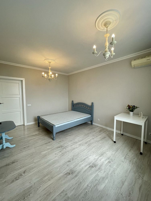 Продаж 1-к вул. Завальна 10-Б ЖК Статус Град, метро Осокорки 4 хвилини Киев - изображение 2