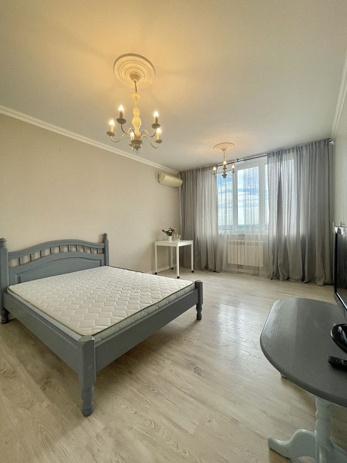 Продаж 1-к вул. Завальна 10-Б ЖК Статус Град, метро Осокорки 4 хвилини Киев - изображение 1