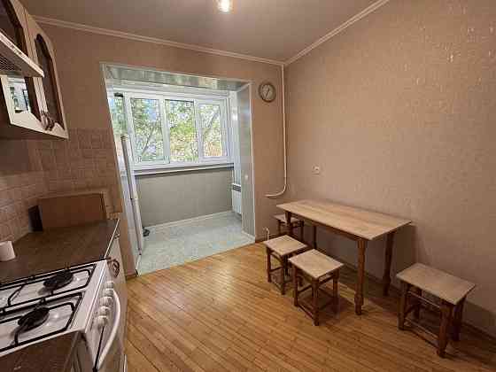 Продам квартиру Черемушки улица Гайдара однокомнатная 41 метр Одеса