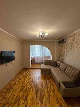 Продам 2-комнатную квартиру на 1 микрорайоне Левого берега, АГО Кам`янське (Запорізька обл.)