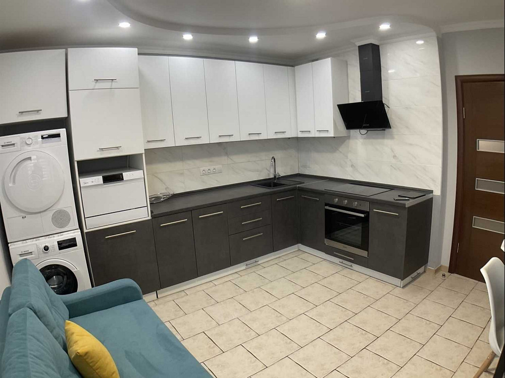 Затишна 1-кімнатна квартира по пр. Леся Курбаса, 5-В Киев - изображение 2