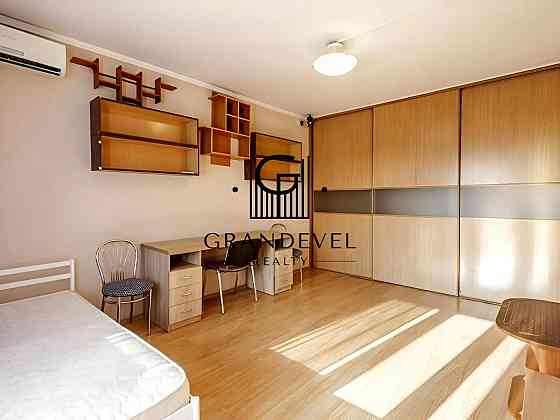 Продаж / Квартира / пр-т Оболонський, Оболонь, Київ Киев