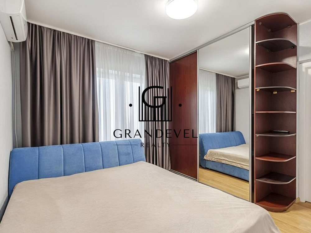 Продаж / Квартира / пр-т Оболонський, Оболонь, Київ Киев - изображение 1