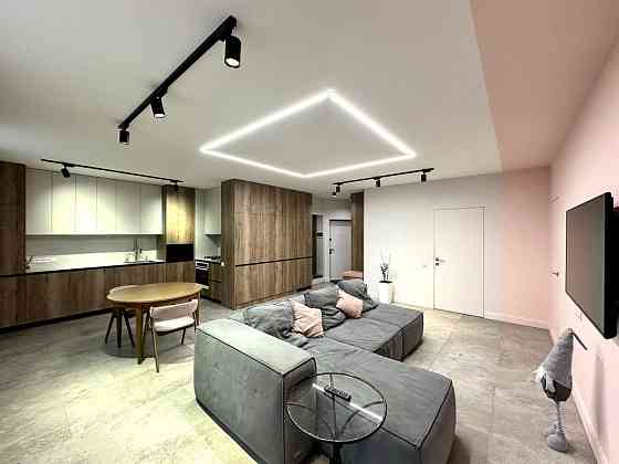 Оренда 2 кімнатної квартири вул. Малоголосківська 30а Львов