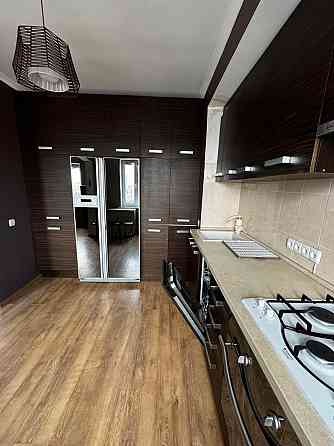 Сдаётся 3-х комнатная квартира на Даманском Краматорськ