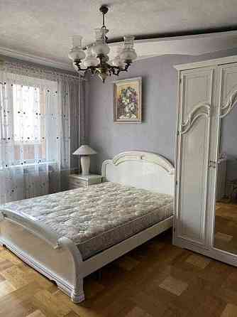 Оренда 3х кімнатної квартири Бориса Гмирі 15 метро Позняки, Осокорки Киев