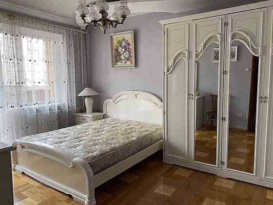 Оренда 3х кімнатної квартири Бориса Гмирі 15 метро Позняки, Осокорки Киев