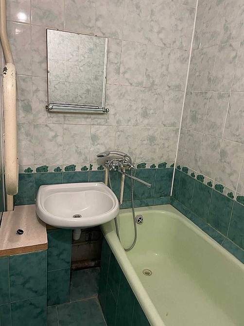 Здам 1к. Дачна вул.53. Севастопольська пл. Киев - изображение 8