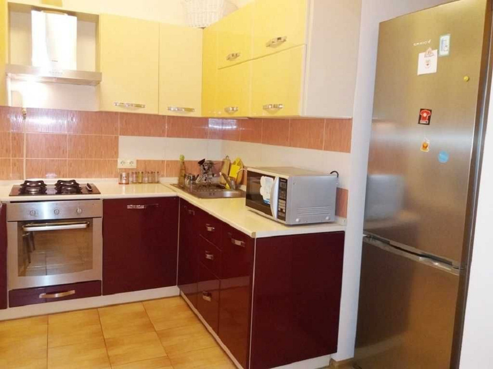 Здам 2-к. на  Лесі Українки, 24. Метро Печерська - 3 хвилини пішки Киев - изображение 1