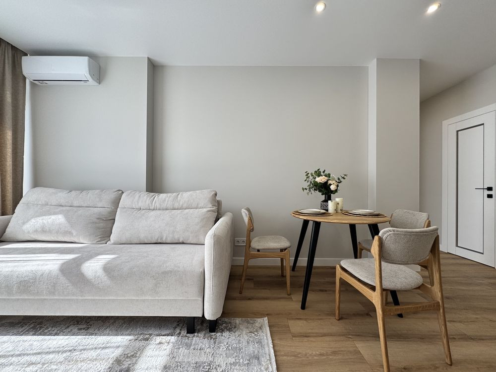 Дизайнерська 1к 43м2 з гардеробом в сучасному ЖК Республіка Киев - изображение 1