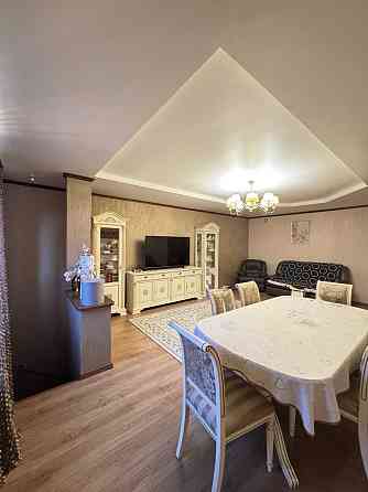 Оренда 3-кімнатної квартири з гаражем на вул. Стрийська, 292 А Львов