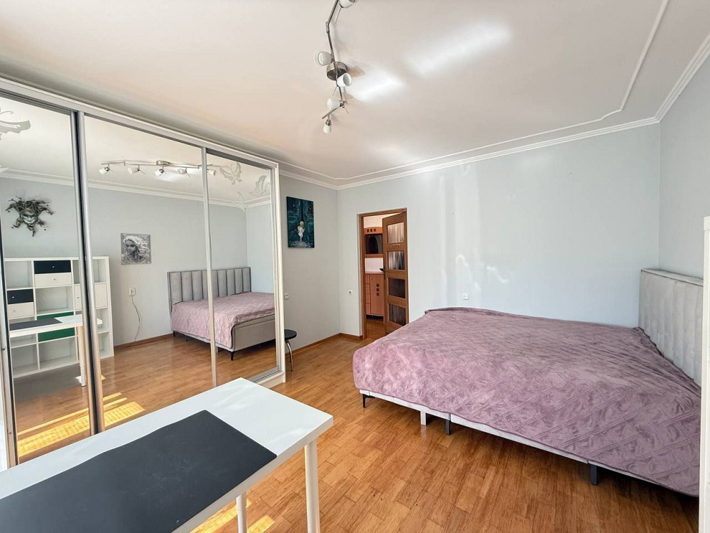 Оренда! 3-кімнатна квартира! Вул. Руська / Гравітон Черновцы - изображение 1