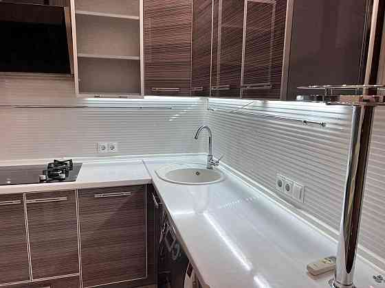 Стильна та простора 2кімн квартира 68м2 у м. Вишневе Вишневе