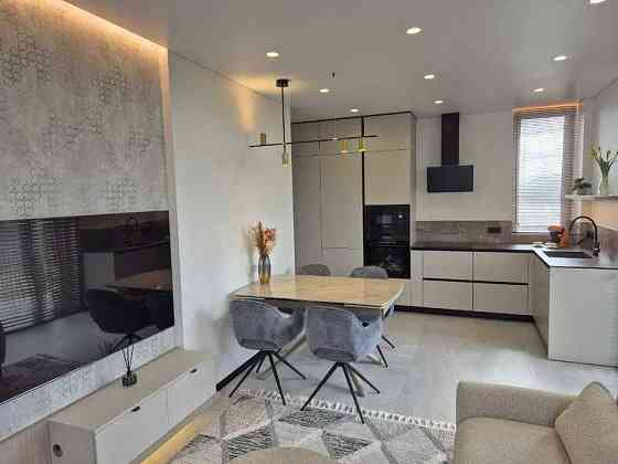 Вишуканий дизайнерський ремонт 2-к ЖК Республіка Respublika Республика Киев