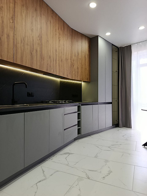 39м² Сучасна нова квартира в ЖК Уютний квартал тепла підлога від котла Софиевская Борщаговка - изображение 1