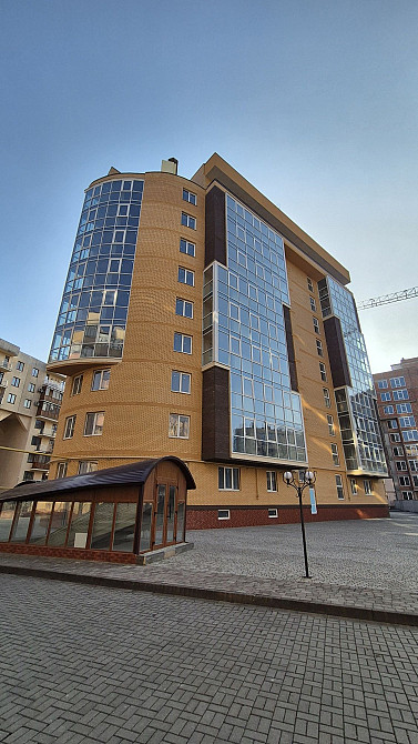 Трьохкімнатна квартира в ЖК Буковинський Черновцы - изображение 1