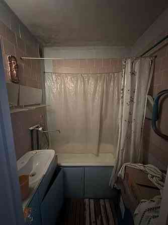 Продається 3-кімнатна квартира на 101-му мікрорайоні Кропивницький