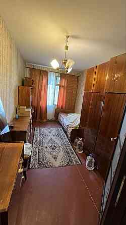 Продам трьох кімнатну квартиру по Захисників України Чернигов