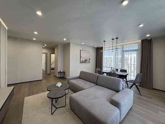 Продам простору трикімнатну квартиру на березі озера Ивано-Франковск