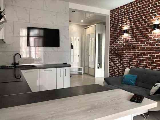 Парк Победы. 2-х комнатная. Отличный ремонт. Новострой. Одеса