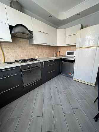 Центр міста вул. Гоголя - Святотроїцька, Черкассы