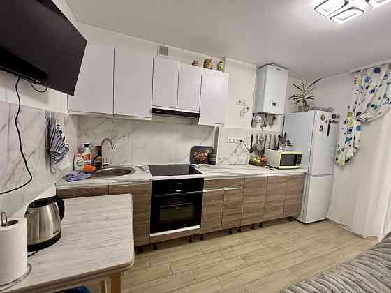 Продам 1к 40м2 з окремим входом. Новий, якісний ремонт Ірпінь