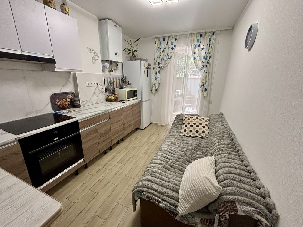 Продам 1к 40м2 з окремим входом. Новий, якісний ремонт Ірпінь - зображення 1