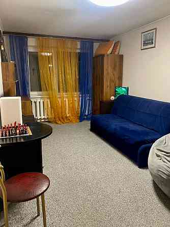 Оренда квартири Київ довгостроково на Андрія Мельника 14б Киев