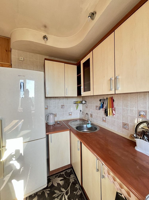 Здам 2х кімнатну в центрі, ГЕРОЇВ МАЙДАНУ-КОМАРОва, є балкон! Черновцы - изображение 4