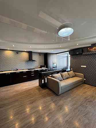 Аренда ТРЕХКОМНАТНОЙ квартиры на Зоопарковой ! Одесса