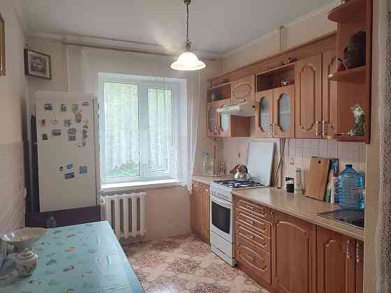 # Здам 3 кім.квартиру на Коновальця Рівне