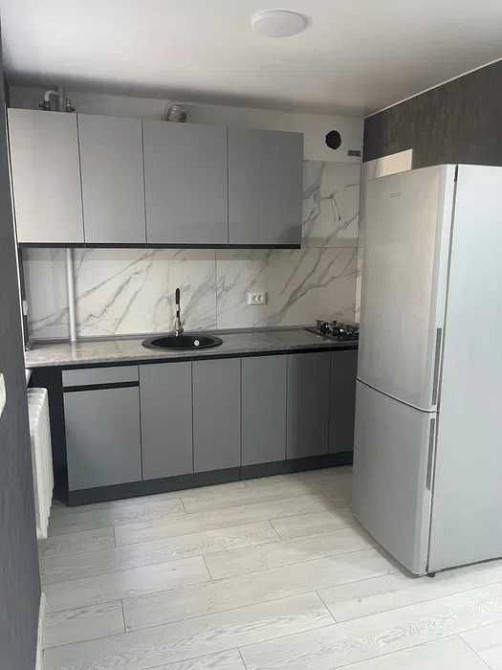 Сдается 1-комнатная квартира в Центре с хорошим ремонтом Слов`янськ - зображення 1