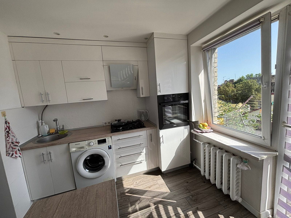 3 кімнатна кварт. вул. Степанівни ( орієнтир - в. Городоцька, Костел ) Львов - изображение 1