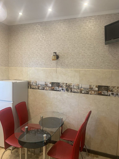 Срочно сдам 2-х ком квартиру в районе Чоколовки Киев - изображение 4