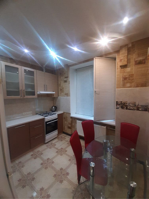 Срочно сдам 2-х ком квартиру в районе Чоколовки Киев - изображение 1