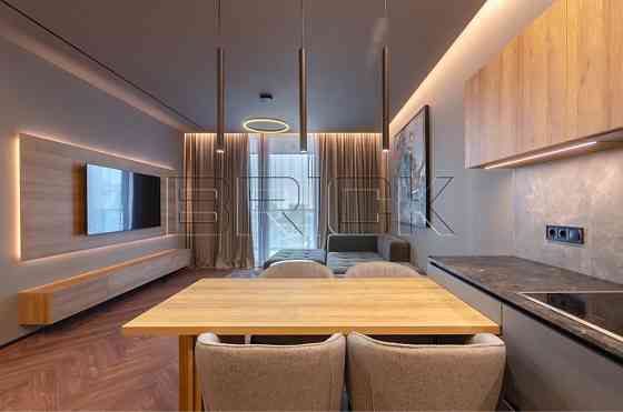 Розкішна квартира в Taryan Towers ,  Вул. Іоанна Павла ІІ 12 Киев