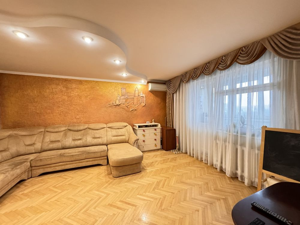 3к! Пулюя 5б ( Соломʼянська / Кадетський гай / Повітрофлотський ) Киев - изображение 3