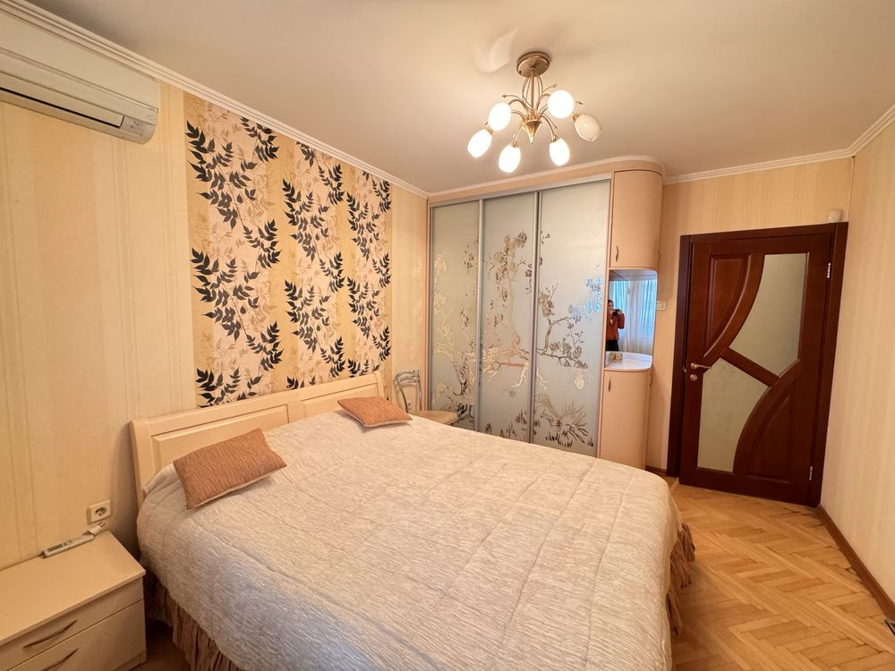 3к! Пулюя 5б ( Соломʼянська / Кадетський гай / Повітрофлотський ) Киев - изображение 1