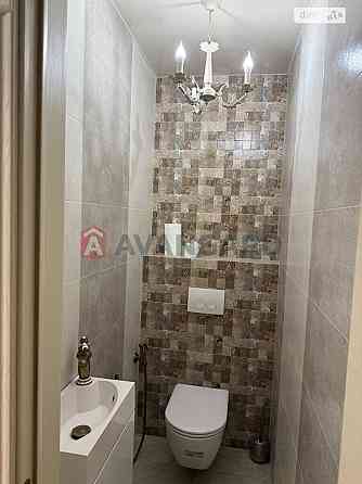 Продам двокімнатну квартиру з гарним ремонтом! Львов