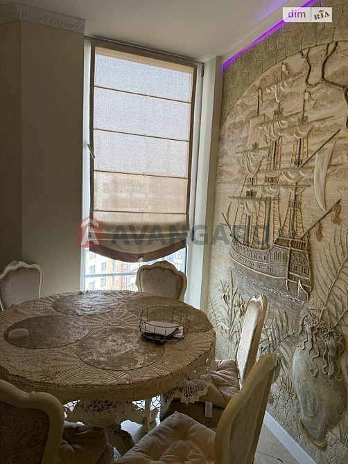 Продам двокімнатну квартиру з гарним ремонтом! Львов - изображение 2