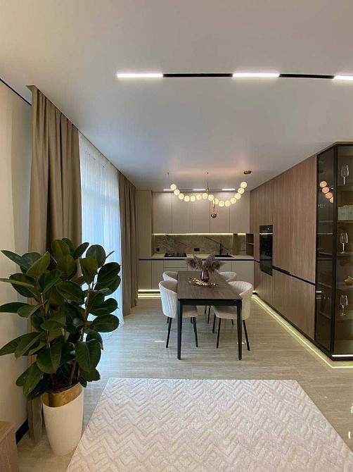 Продаж квартири в ЖК «Липки»: престижне місце, якісний ремонт. Ивано-Франковск - изображение 1