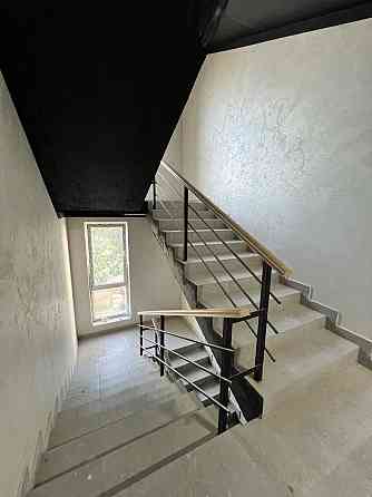 Велика 3-кімнатна в центрі в новобудові. Можна під постанови, єОселю Ивано-Франковск