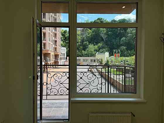 Срочно! 2-к квартира (2 к+ кухня) 60 м2 Печерск , рядом Липки Центр Киев