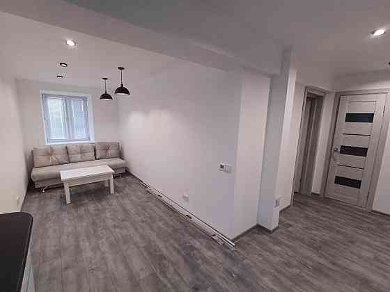 Сдам 2-х комн кв. Олеся Гончара 2этаж Центр Днепр