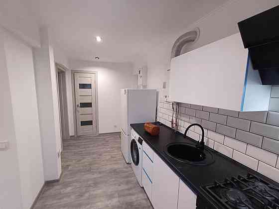 Сдам 2-х комн кв. Олеся Гончара 2этаж Центр Днепр