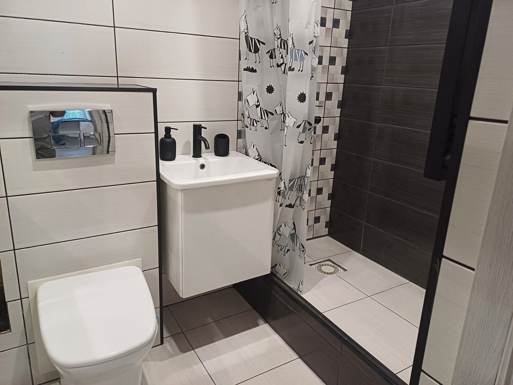 Сдам 2-х комн кв. Олеся Гончара 2этаж Центр Днепр - изображение 8