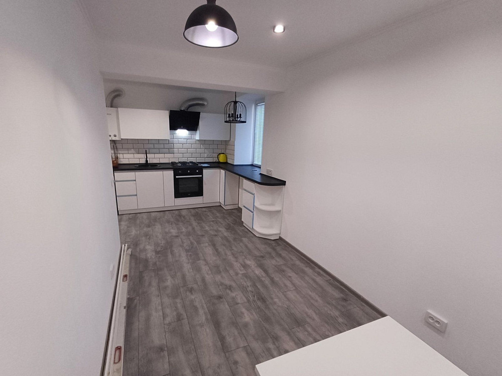 Сдам 2-х комн кв. Олеся Гончара 2этаж Центр Днепр - изображение 2