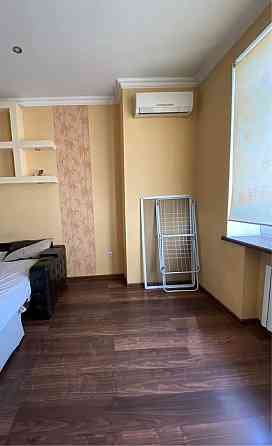 Сдам 1-ком студию . Центр Днепр