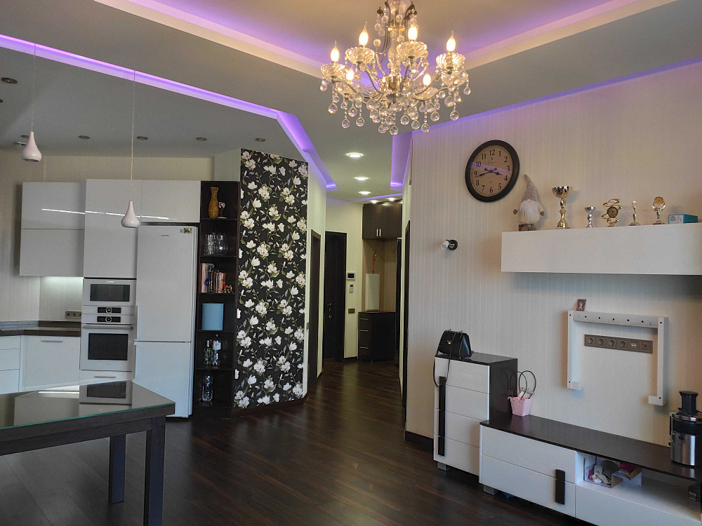 Cдам 2-х к евро кв новострой в центре . Дніпро - зображення 1